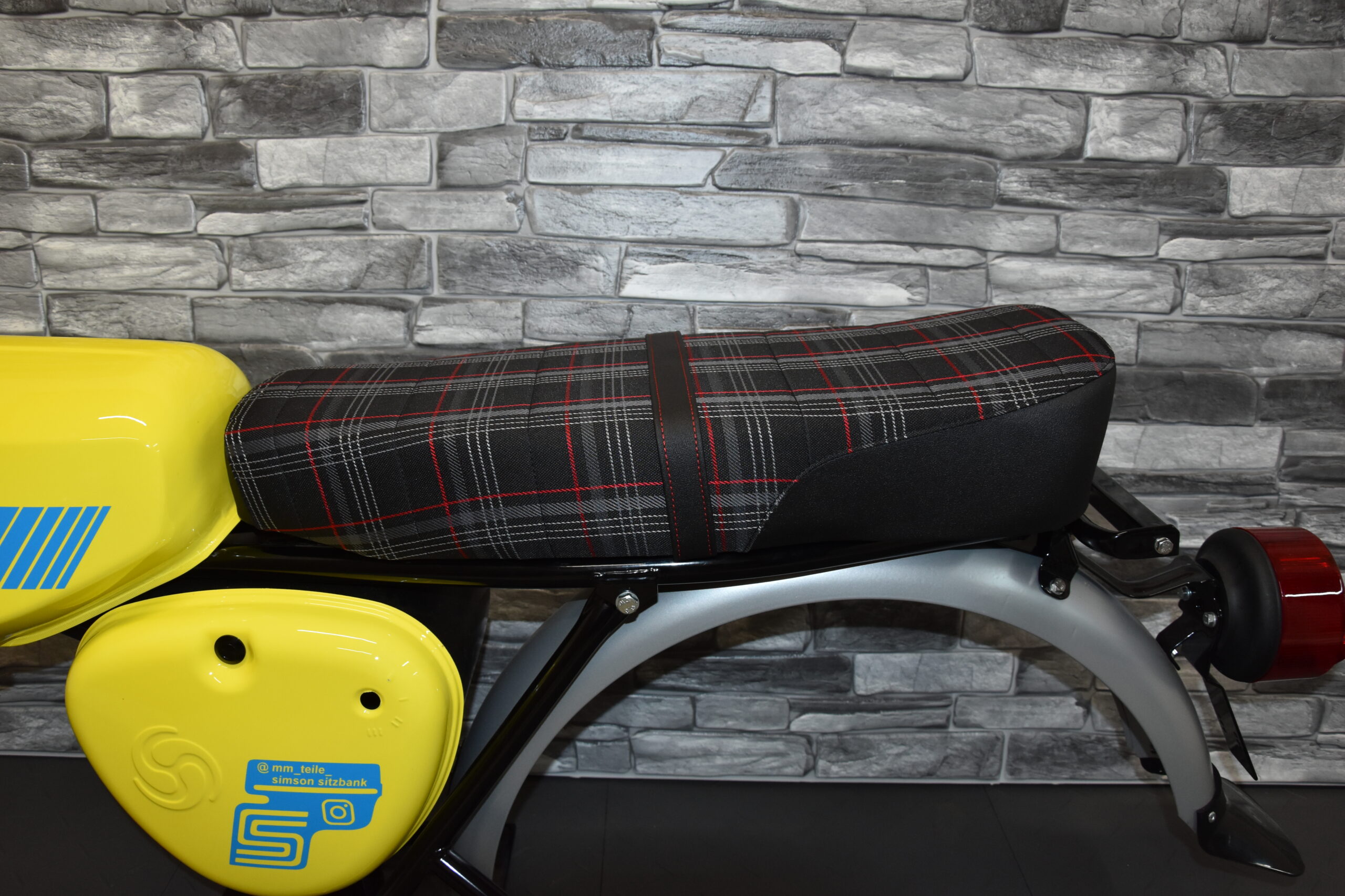 Sitzbank Simson S50 - S51 - S51 - GTI Optik Rot