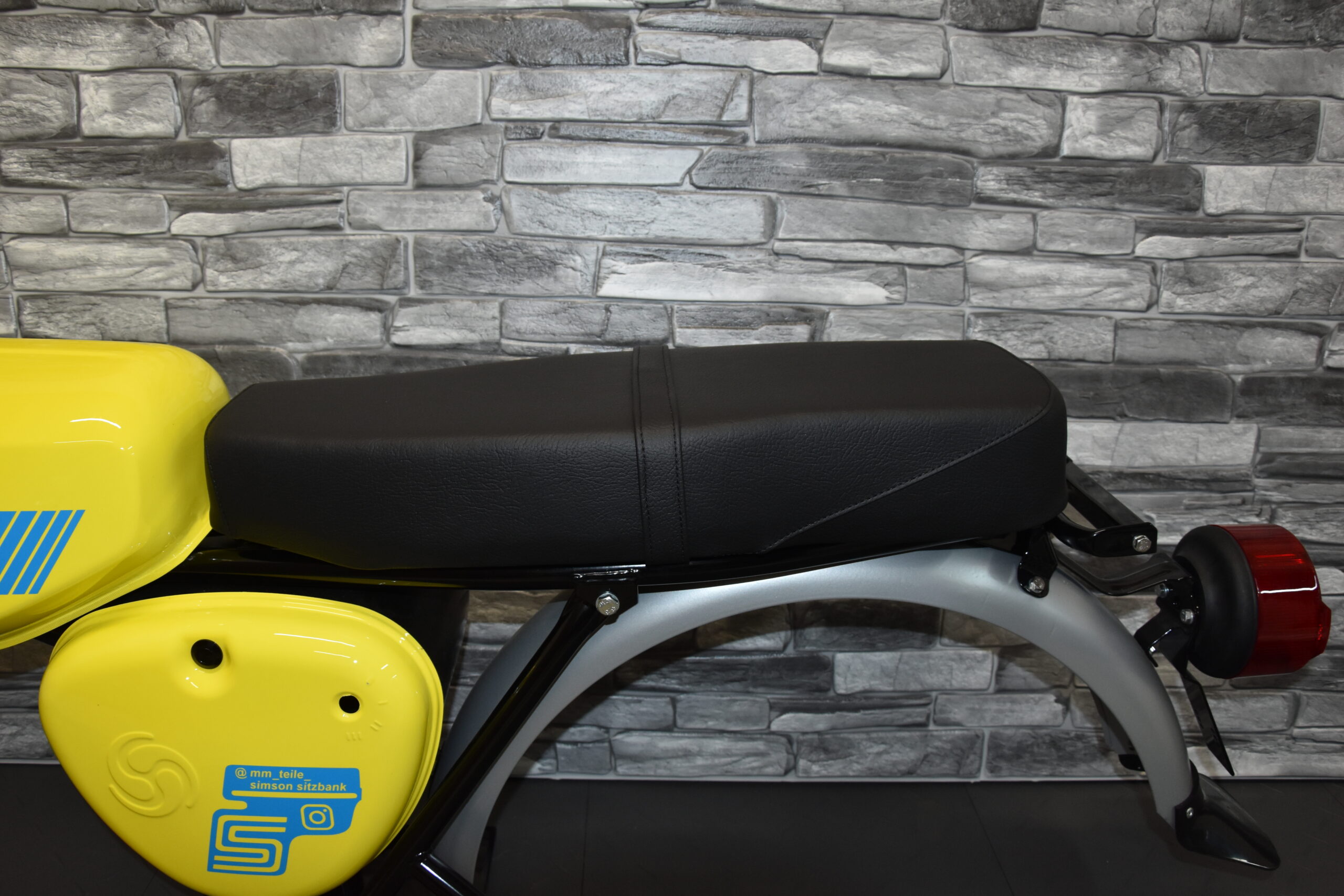 Sitzbank Simson S50 - S51 - S51 - MX Edition - Kunstleder Grob - Verbundschaumstoff Polster